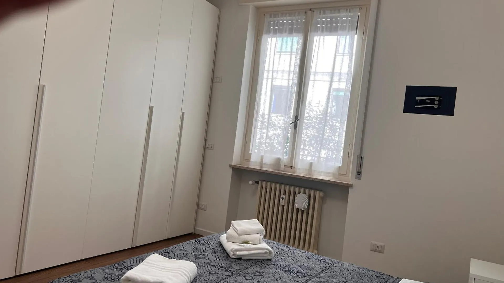 Suite Verdi - Apartament Centro Parma 0*,